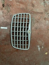 Chrysler 300c Front Grille