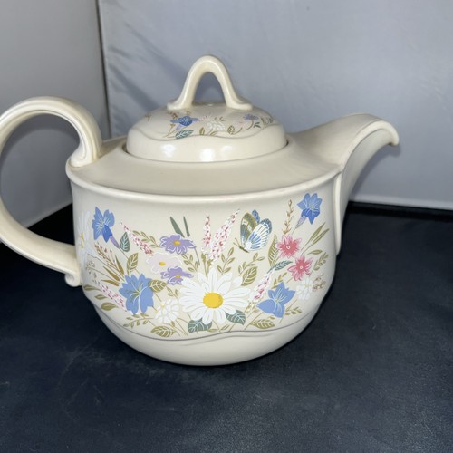 Poole springtime teapot 1 4 - springtime, 1.4