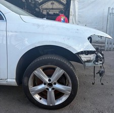 ❌VW PASSAT B7 FRONT RIGHT WING - WHITE LB9A inc postage DRIVERS DOOR