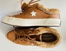 CONVERSE FUR LINED LEATHER