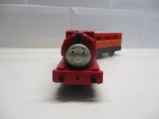 tomy trackmaster thomas the tank engine battery train skarloey and coach
