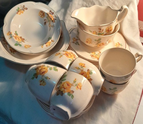Vintage johnson brothers part - johnson,