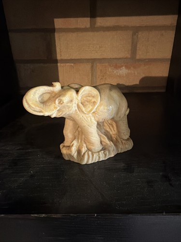 Vintage resin elephant - vintage,