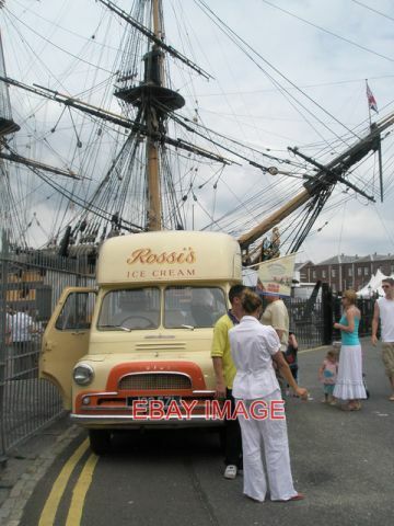 Photo classic bedford ice - bedford,