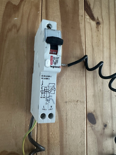 Legrand 32a 30ma rcbo - 32a,