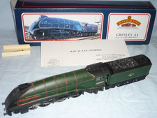 BACHMANN/HORNBY OO GAUGE CLASS A4 4-6-2 TENDER LOCO 60009 UNION OF SOUTH AFRICA