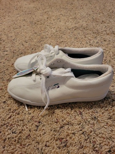 Nwt 1991 women size 5 - women's, 5.5