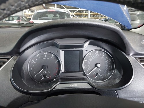 Instrument cluster skoda - instrument,