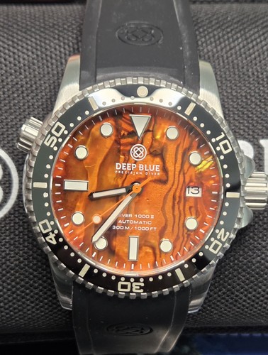 Deep blue diver - deep,