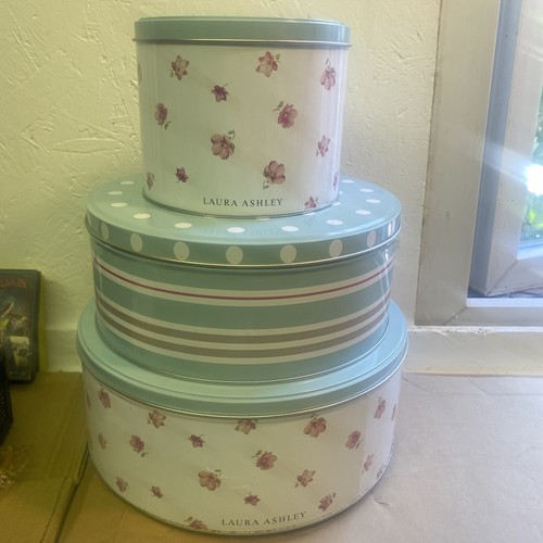 Laura ashley trio cake storage - trio,