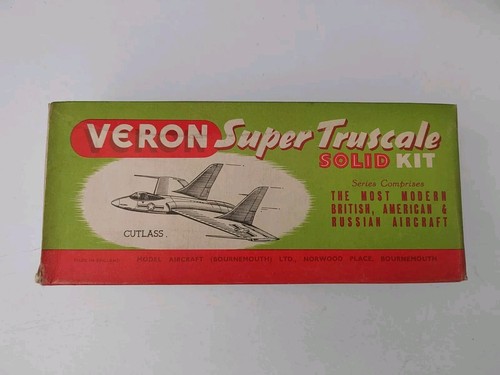 Veron cutlass f7u wooden - veron,
