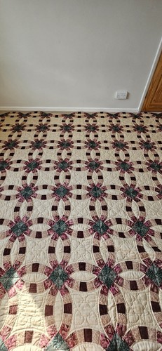 Handmade amish quilt - handmade,