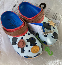 *NEW WITH TAGS*CROCS LTD