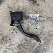 FIAT 500 2006-2015 Accelerator