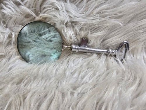Rare vintage magnifying glass - magnifying,