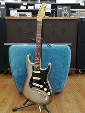 FENDER AMERICAN PROFESSIONAL