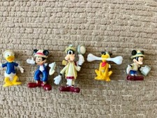 Disney World Monorail Micro Characters x  5 Figures 