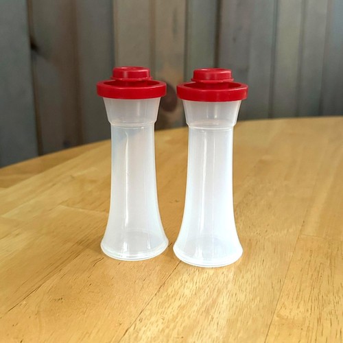Tupperware small hourglass - tupperware,