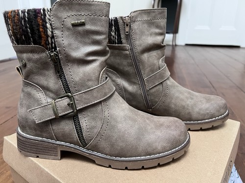 Pavers boots size new in - pavers,