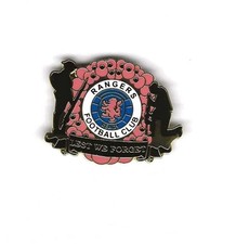 RANGERS POPPY BADGE  2 SOLDIERS LEST WE FORGET