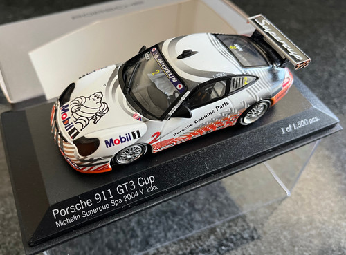 Porsche official 911 - 996, gt3