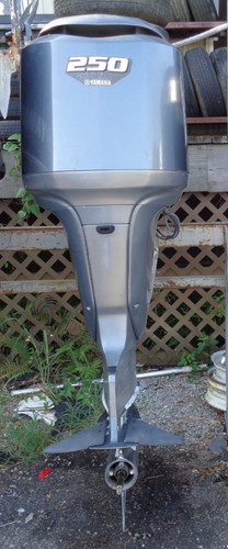 Used yamaha 2006 - yamaha, 30"