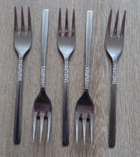 FIVE VINTAGE VINERS LOVE STORY PATTERN PASTRY FORKS STAINLESS STEEL 13.2 CMS