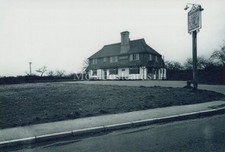 Kent Photo - Startled Saint Public House, West Malling, Whitbread, Kodak - KD27