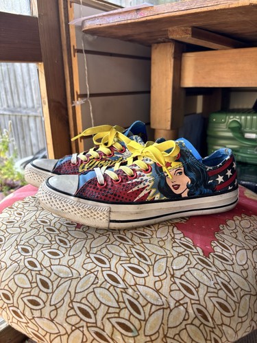 Wonder woman converse low tops - converse,