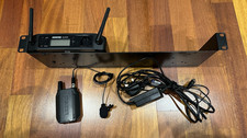Shure GLXD4 Z2 Digital Wireless Receiver with GLXD1 Z2 Transmitter + Rack mount