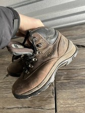 Hi Tec Altitude IV, women's size 6 US, Waterproof Brown Nubuck Leather #41101w