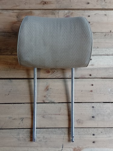 Mercedes w123 front headrest - mercedes,