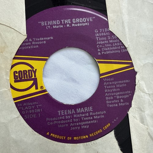 Job lot vinyl singles - lot,