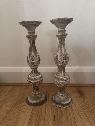 Rustic whitewashed decorative - whitewashed,