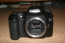 Parts Canon EOS 30D 8.2 MP Digital SLR Camera - Black (Body Only)