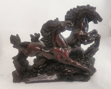 Vintage Style Horse Figurine–Running Horses Ornament Home Office Collectible Dec