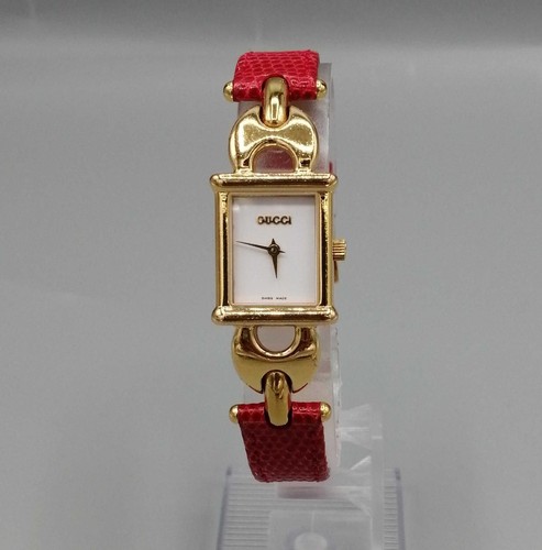 One gucci quartz - quartz, belt