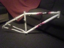 29" Two Nine Assault Genesis