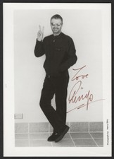 RINGO STARR Signed 'V'