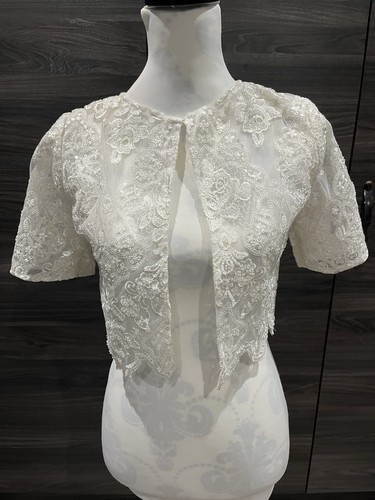 Stunning unbranded lace - unbranded, and