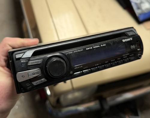 Sony xplod cdx gt35u - xplod, mp3