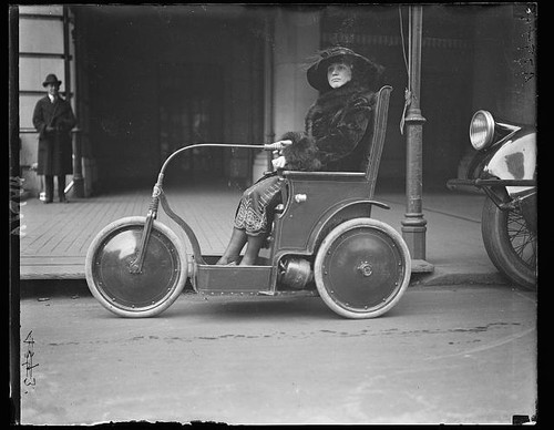 Photo three wheeled - person, in