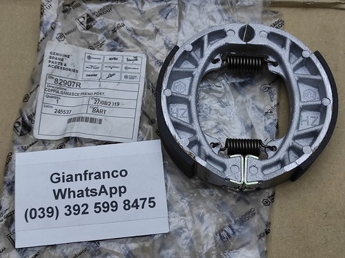 82907r genuine piaggio hooks - 82907r,