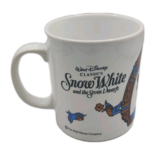 Walt disney classics snow - walt,