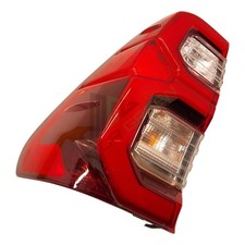 TOYOTA Hilux MKVIII 2020-2024