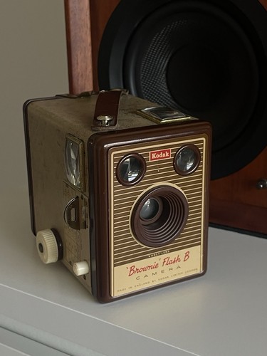 Kodak brownie flash - brownie,