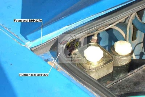Mgb bonnet seal - bonnet, oem