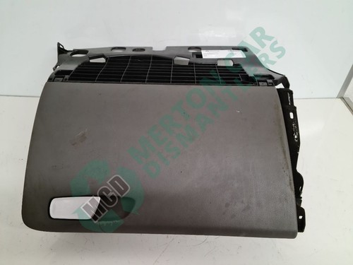 Audi 2008 glove box - 2008,