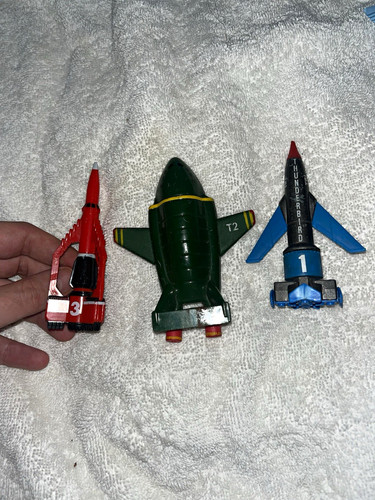 Thunderbirds toy vehicle lot - toy,
