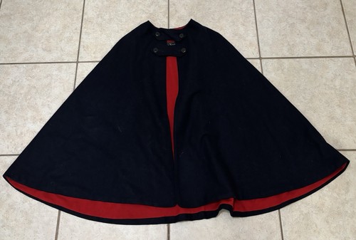 Vintage nurses wool - nurses,